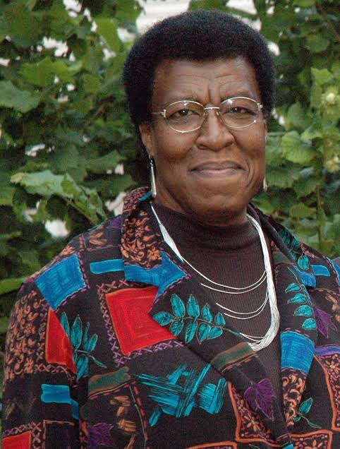 Clay's Ark: Octavia E. Butler (The Patternist Series) Paperback – by Octavia E. Butler - Image 2