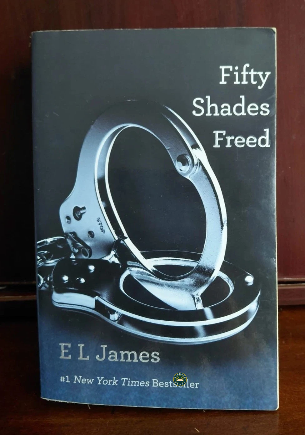 Fifty Shades Freed-A Novel Paperback – by James E L - Image 2